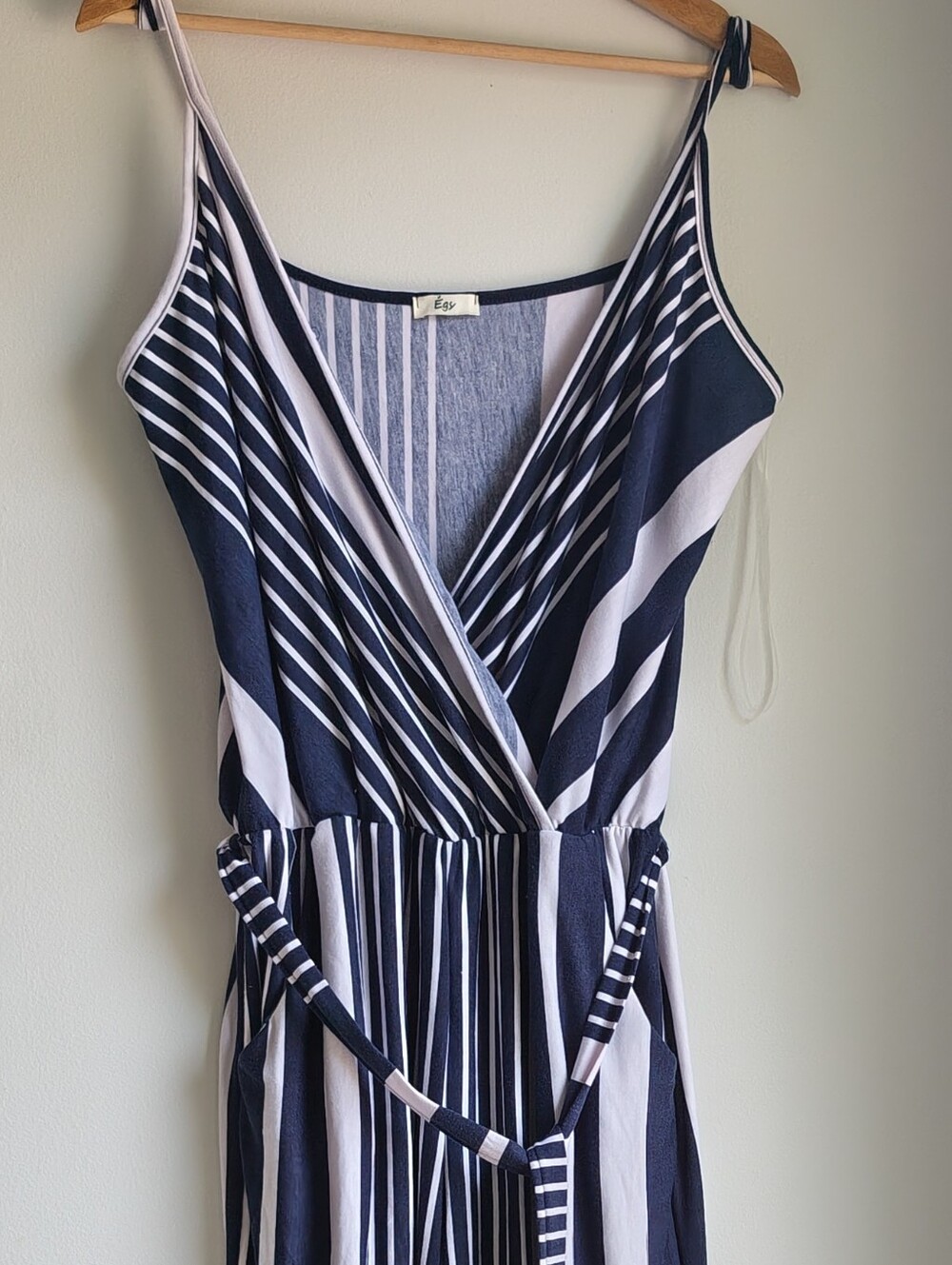 Egy Navy and White Striped Women's Wrap Roper Size XL